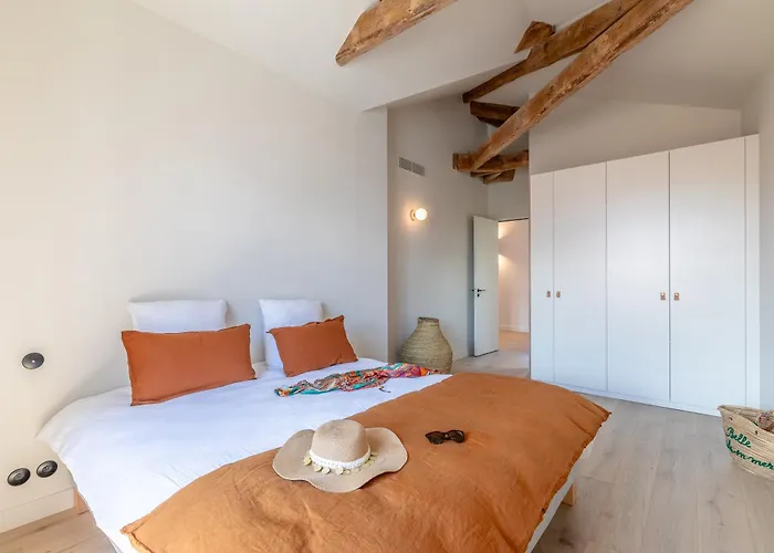 度假居 Mila - A 450 M De La *