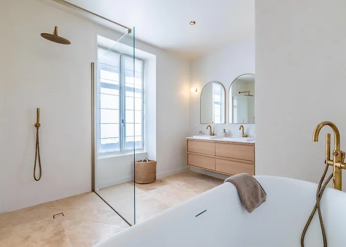 Mila - A 450 M De La 度假居